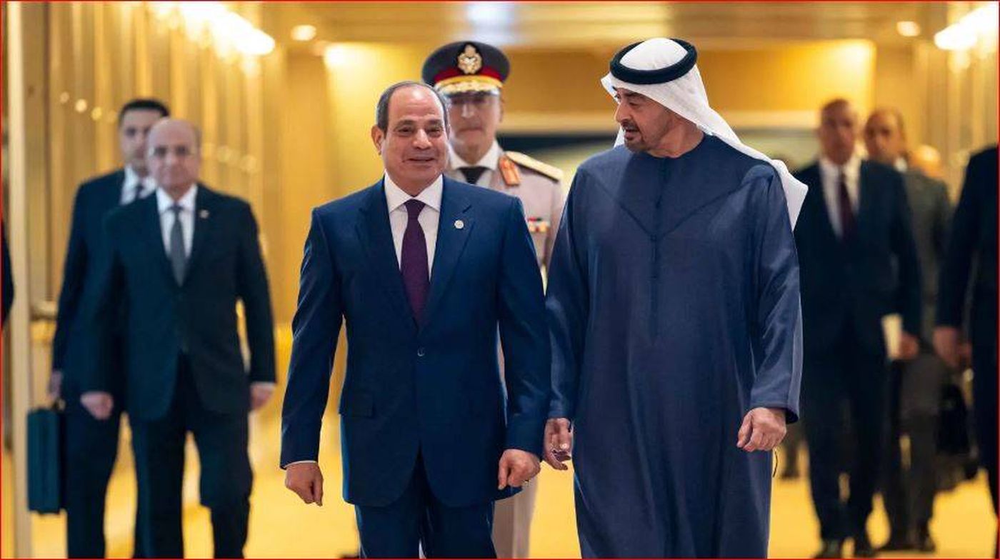 السيس بالإمارات في زياة أخوية