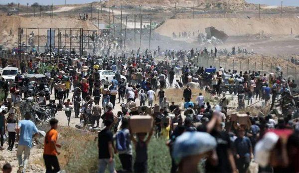 كيف تحولت نقاط توزيع المساعدات في غزة إلى مصائد للموت؟