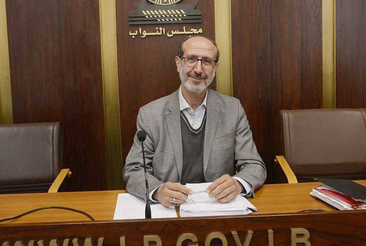 الموسوي يرد على كرم: يتفاوض مع العدو على حساب المقاومين!