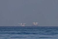 معاريف: إيران تفرض إيقاعها على واشنطن وتضعف مكانة أميركا