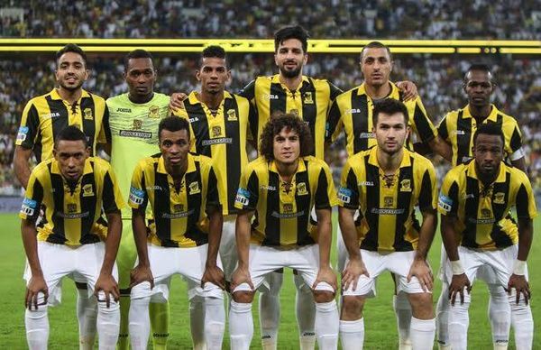 أزمة السوق السوداء تدفع الاتحاد جدة للتحرك قانونيا