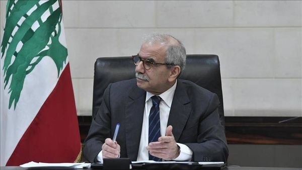 لماذا تأجلت زيارة سلام إلى الولايات المتحدة؟