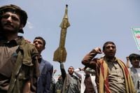 الحوثيون: الطيران السعودي شنّ 94 غارة على اليمن خلال يوم