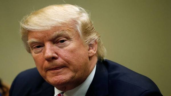 مستشار ترامب: هذه هي الخيارات التي ناقشها الرئيس قبل الضربة