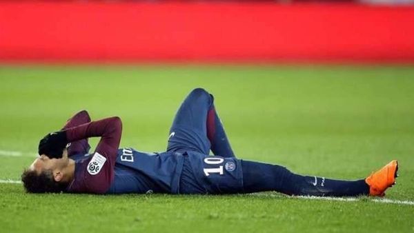 آخر تطورات إصابة نيمار قبل مباراة ريال مدريد