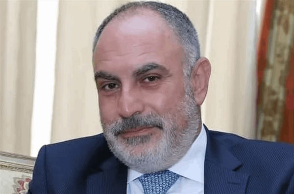 هجوم من أسود على باسيل...