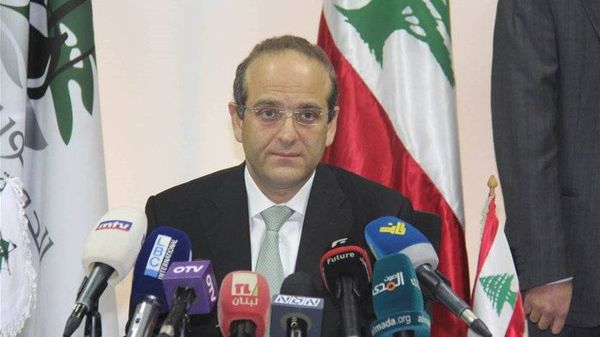 خوري لـ"رويترز": على لبنان عقد اتفاق مع سوريا يسمح بتصدير المنتجات اللبنانية