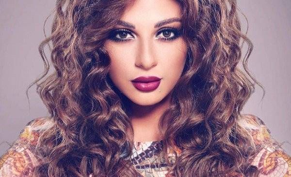 بالصور: تعرفوا على شبيهة ميريام فارس