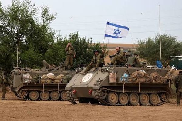 الجيش الإسرائيلي: اغتلنا بتوجيه استخباراتي قيس البيطاوي القيادي بشبكة مسلحين سابقة في جنين مع 2 آخرين