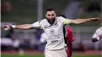 بنزيما أمام خيار الاعتزال بعد رحيله عن الهلال