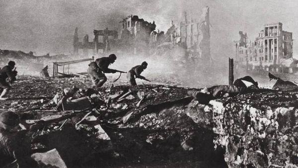 الذكرى 75 عاما لمعركة ستالينغراد