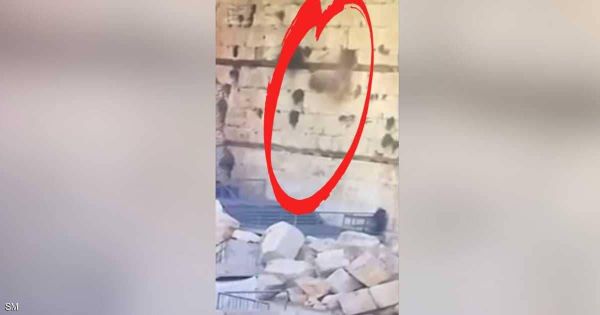 سقوط صخرة من حائط البراق.. وانتشار الفيديو على نطاق واسع
