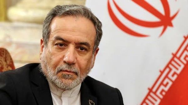 عراقجي: شرط إيران لإعادة فتح مضيق هرمز هو عودة الولايات المتحدة إلى التزاماتها بموجب مذكرة إسلام آباد