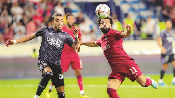 ليفربول يخسر أمام ليون وصلاح يهدر ضربة جزاء