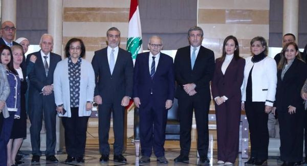 سلام: الحكومة ستستمرّ بعملها لما فيه مصلحة الوطن
الأسمر: ننظر بإيجابيّة الى مشروع الفجوة الماليّة