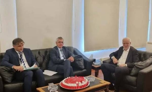 بحث مع سفير البرازيل العلاقات الثنائيّة
نصار: هناك تقدّم بموضوع استقلاليّة القضاء