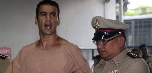 محكمة تايلاندية تجدد حبس لاعب الكرة البحريني 60 يوماً