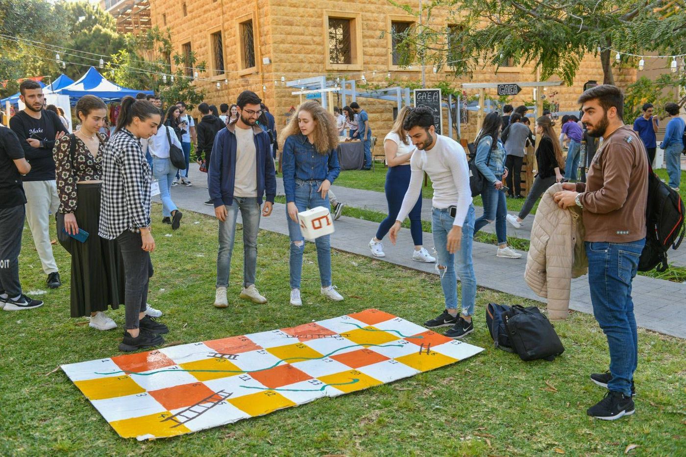 يوم الأرض في جامعة الروح القدس … لزيادة الوعي حول موضوع الاستهلاك المستدام