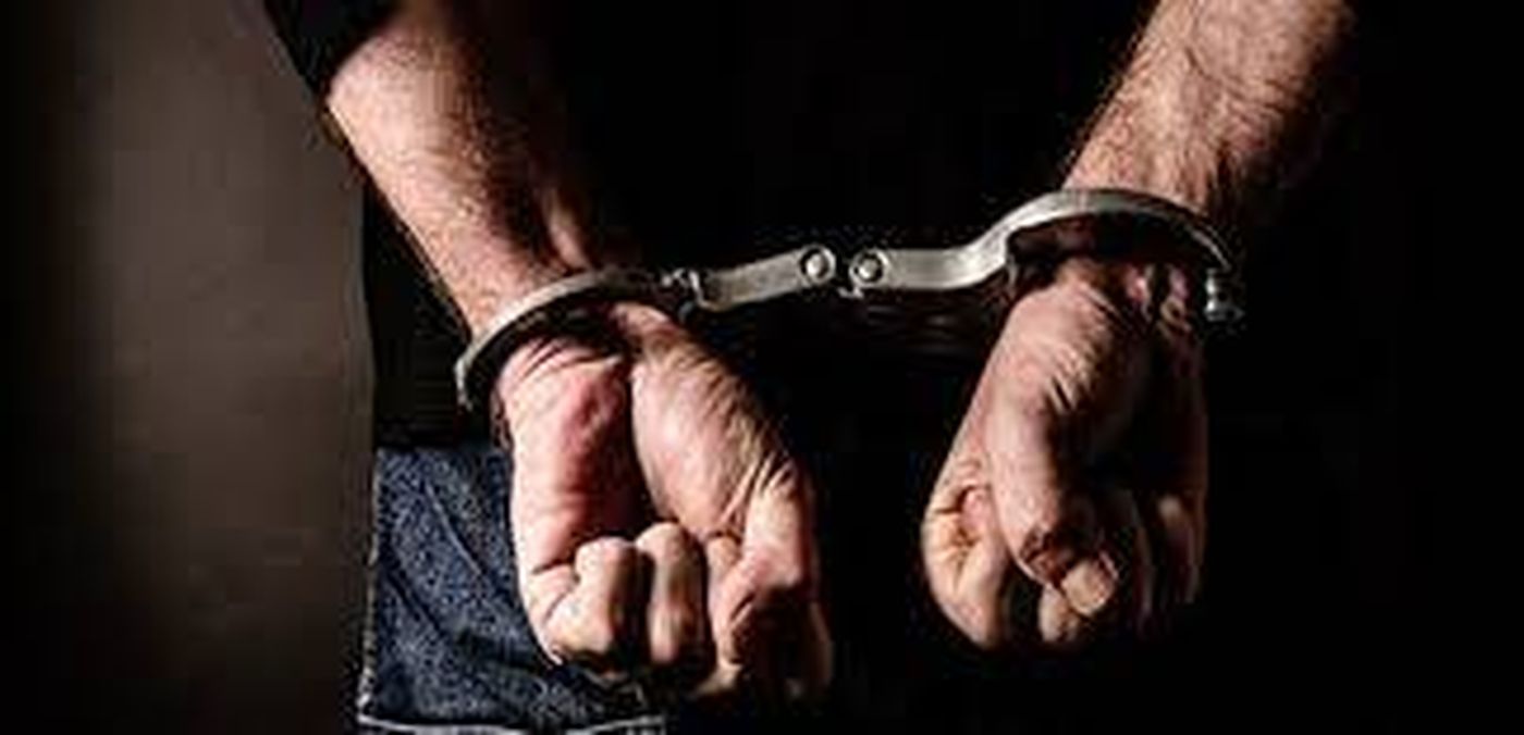 مداهمة فاشتباك مسلّح... مروجا ممنوعات في قبضة قوى الأمن