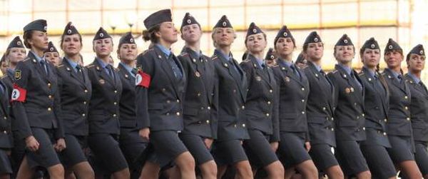 مهامهن ليست قتالية فقط.. تعرَّفوا على الجيوش النسائية الأكثر جاذبية في العالم