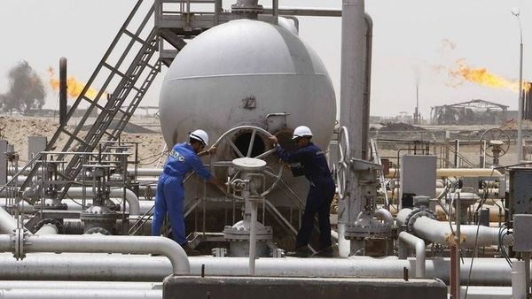 شركة نفط أميركية عملاقة تعلن إجلاء موظفيها من العراق