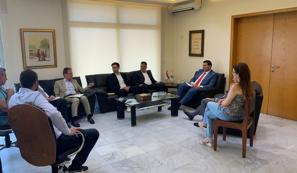 سبل تعاون القطاعين العام والخاص