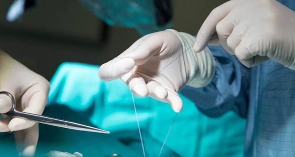 بسبب المخدرات والخيانة الزوجية: لن تصدقوا ماذا فعلت هذه الأم بطفلها!