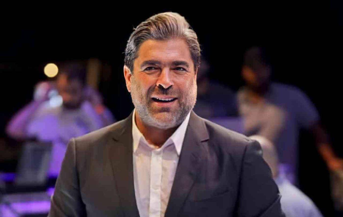 طائرة وائل كفوري تعود أدراجها قبل الهبوط في العلا