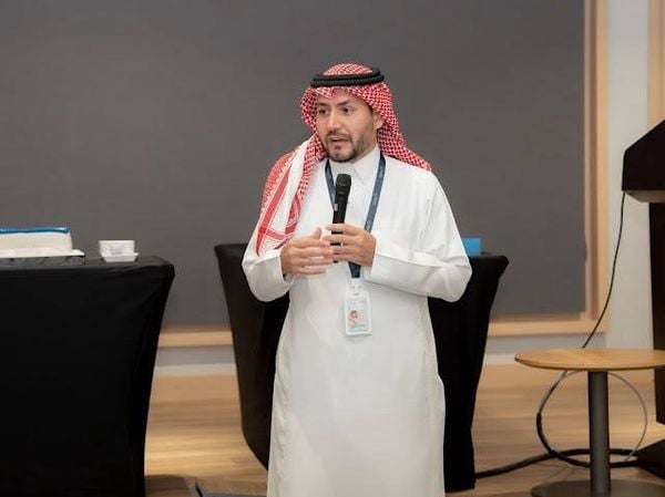 عطا الله العريفي: التجارة والصناعة ركيزتان لبناء اقتصاد أكثر استدامة
