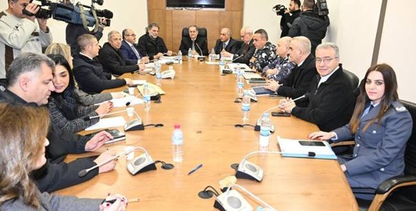 موسى: لجنة حقوق الإنسان بحثت بوضع السجون
وطالبت بتحقيق بحالات الوفاة وبتسريع المحاكمات