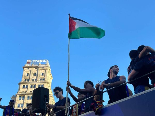 بعد الانتقادات.. يامال يتمسك بموقفه الداعم لفلسطين