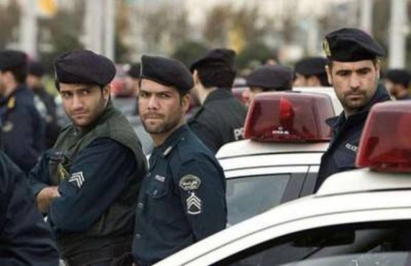 إيران.. مقتل عنصرين من الأمن في اشتباك مع مسلحين جنوب شرق البلاد