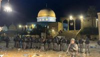 من لبنان الى فلسطين : اقهروهم