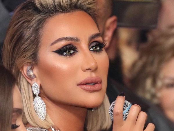 تعليم مكياج العيون بأسلوب مايا دياب