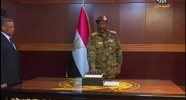 "العسكري" السوداني يبحث مع مستشار الرئيس الإريتري إجراءات فتح الحدود بين البلدين