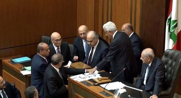 عداد الجلسات الإنتخابية سيتوقف عند العدد عشرة.. والسبب؟