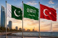 السعودية وباكستان وتركيا تتجه لتوقيع اتفاقية دفاع مشترك في جدة