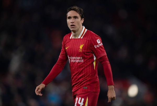 بموافقة سباليتي... نجم ليفربول مطروح على طاولة يوفنتوس