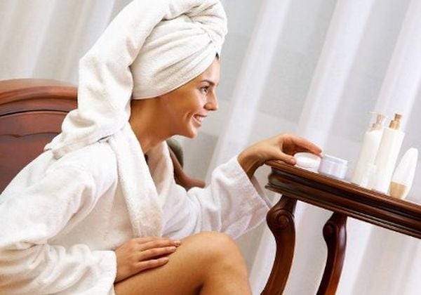 زيت النمل لمنع إنبات الشعر