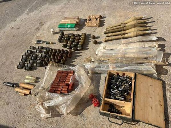 الجيش يلقي القبض على 4 متورطين باتجار الأسلحة