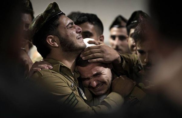 "يديعوت أحرونوت": آلاف الجنود "الاسرائيليين" يخضعون للعلاج النفسي والجيش يخفي العدد الحقيقي لحالات الإنتحار