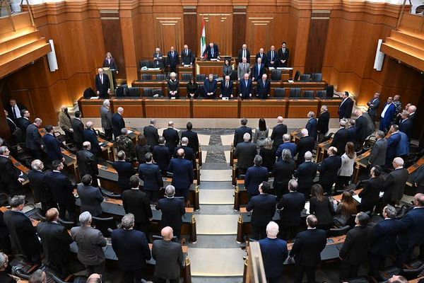 تمديد ولاية مجلس النواب لمدة سنتين باكثرية 76 صوتا