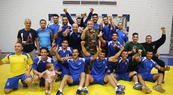 الإطفاء إلــى نهائي بـطولة «الــيد»