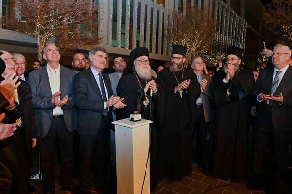 جامعة البلمند تستقبل موسم الميلاد للعام 2025