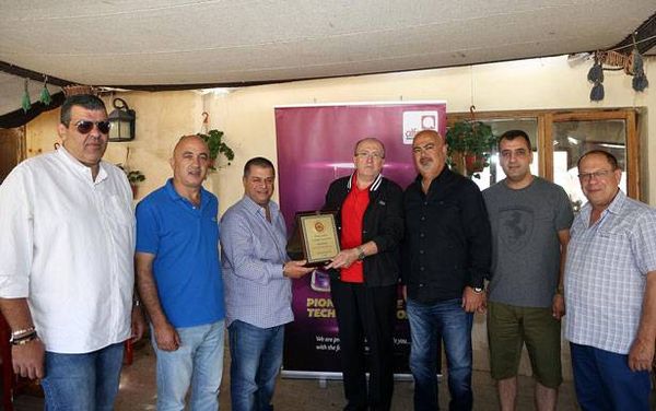 الطائرة : لقاء بعيد عن الأضواء بين ميشال ابي رميا ووليد القاصوف ترشيح وليد كرم مرجّح ودعم لعيسى ونصور : حلف يربطني بالنخل