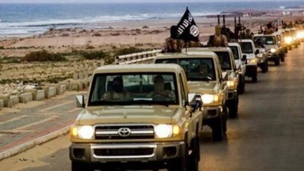 التحالف الدولي: توقع مغادرة قافلة تضم مسلحي داعش السوريين من الرقة اليوم وفق ترتيبات تم التوصل اليها بوساطة مسؤولين محليين
