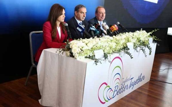 فرعون أمل أن يتمّ انتخاب رئيس للجمهوريّة قريباً
الصفدي أعلنت عن «طرابلس مدينة الأعياد للعام 2017»