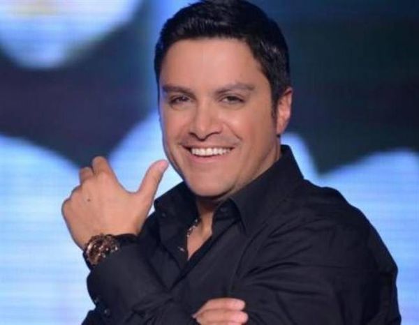 هشام الحاج في مشاهد جريئة... وإلى العالمية؟