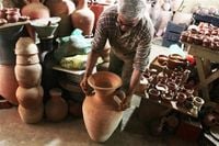 الميناء: الفاخورة مهدّدة بالزوال
