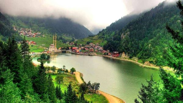 بعد وفاة سياح عرب.. تركيا تشدد إجراءات السلامة في طرابزون